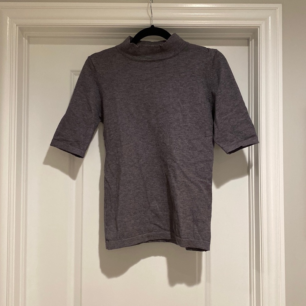 Mock turtleneck short sleeve sweater